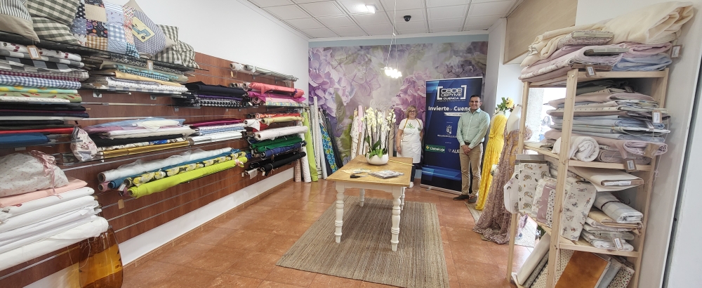 INVIERTE EN CUENCA COLABORA CON EL DESARROLLO DE LA TIENDA TELA, TELITA, TELA EN SAN CLEMENTE