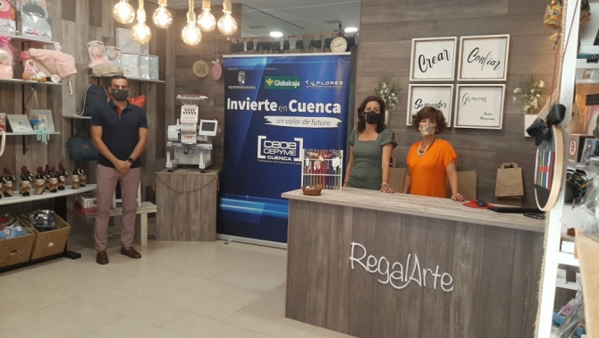 INVIERTE EN CUENCA APOYA EL NACIMIENTO DE LA TIENDA DE DETALLES Y DECORACIÓN DE EVENTOS, 