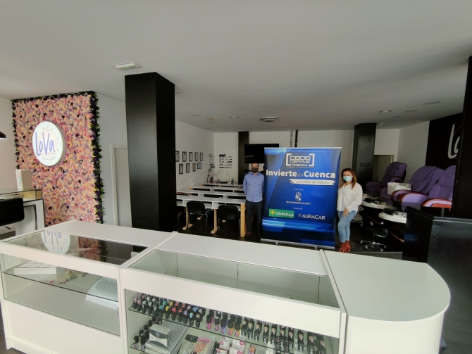  INVIERTE EN CUENCA CELEBRA LA APERTURA DE LOVA NAILS SPA EN EL BARRIO DE VILLA RÓMAN