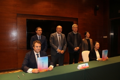 INVIERTE EN CUENCA ES RECIBIDA POR LAS AUTORIDADES DE YANGZHOU COMO PRIMER PASOS DE SUS ACCIONES EN ESTA CIUDAD